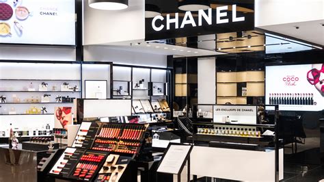 chanel makeup discount.